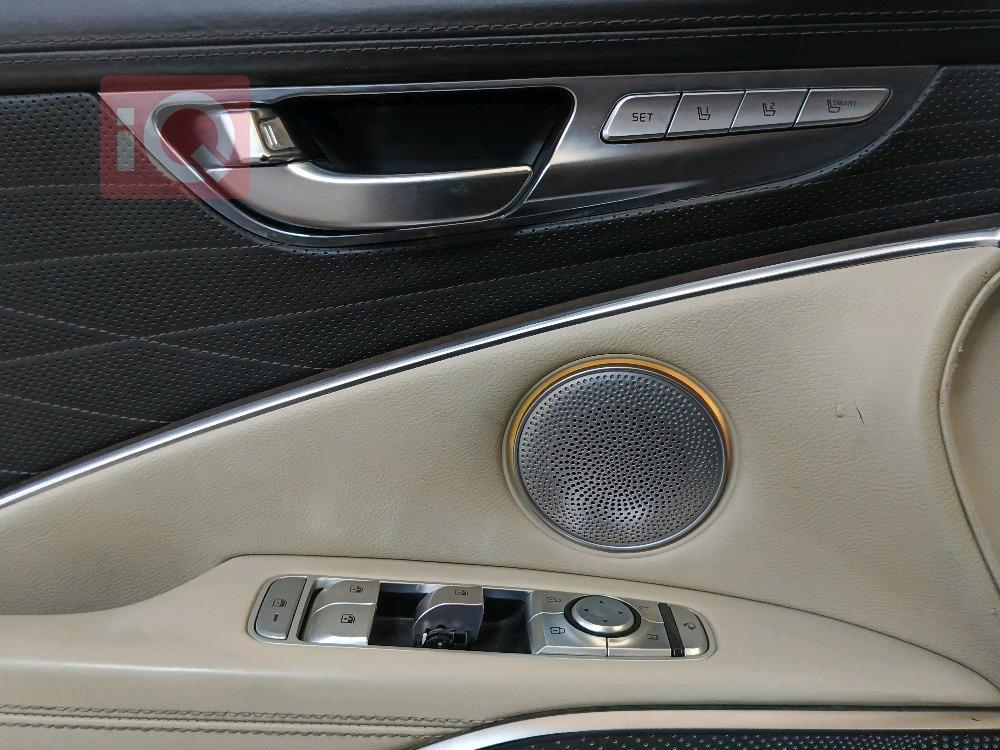 Kia K900